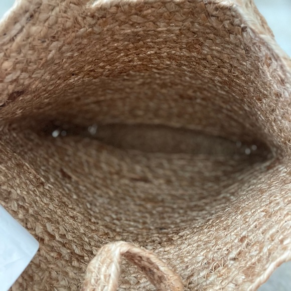 Brand New IKEA TOLKNING Jute Hanging Basket (7 ¾X13 ¾X11 ¾ ") 705.126.48 - Picture 10 of 10